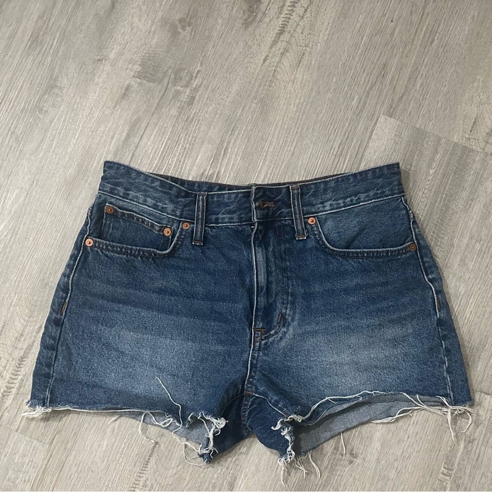 Madewell relaxed denim shorts Sz 27 summer 🌞 vacation beach 🏝️